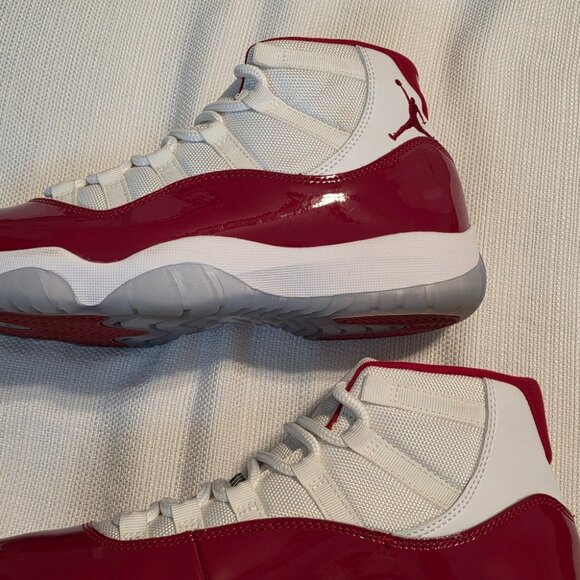 Nike Air Jordan 11 Retro "Cherry" Varsity Red White Men’s Size 9.5 CT8012-116 - Picture 10 of 16